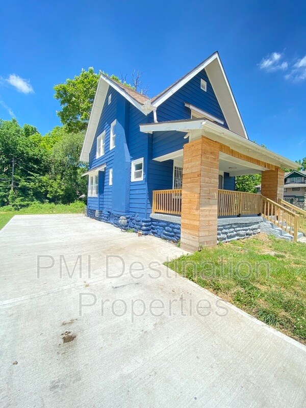 Building Photo - 3602 College Ave