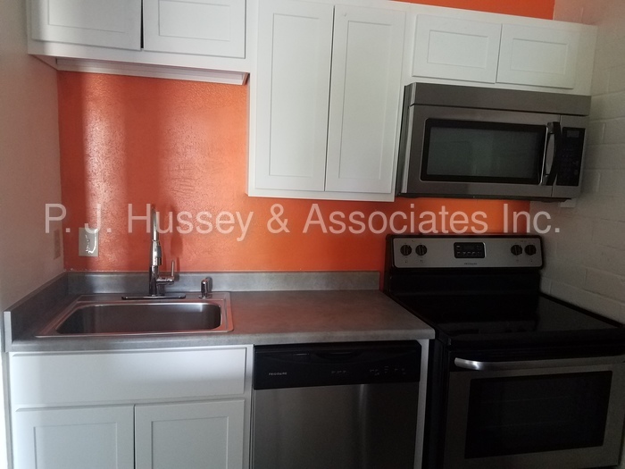 Primary Photo - 1433 S Stanley Pl