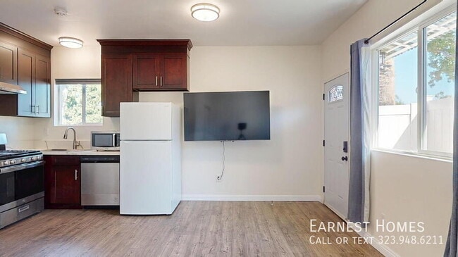 Foto del edificio - 19198 Erwin St