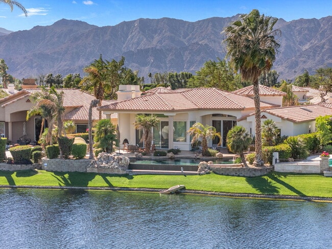 Foto del edificio - 49430 Montana Way