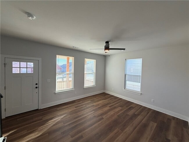 Foto del edificio - 1043 S Laramie Hts