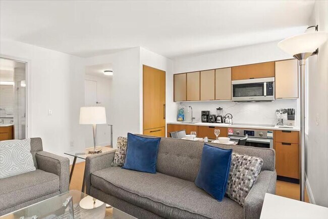 Foto del edificio - 420 E 54th St