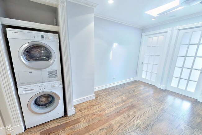 Photo - 234 W 14th St Apartment