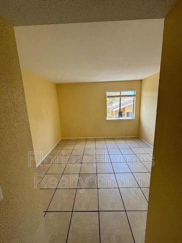 Foto del edificio - 2905 Winkler Ave
