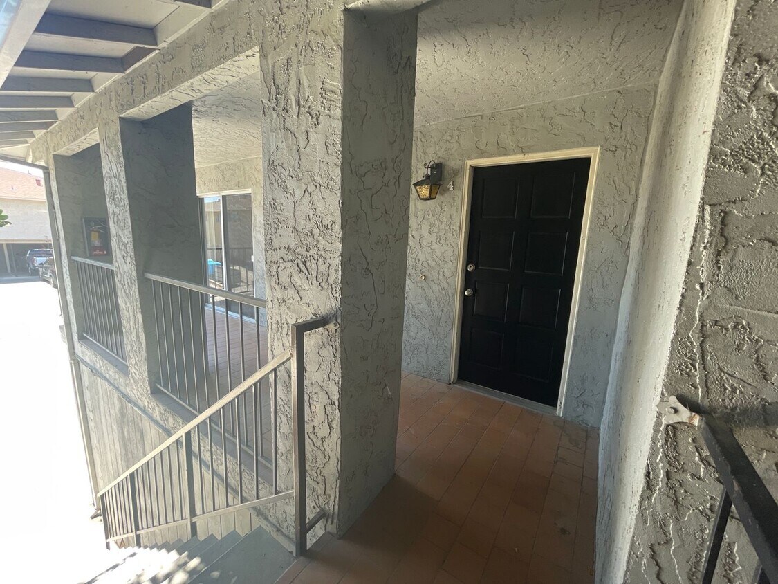 Primary Photo - 1531 Gabilan Drive