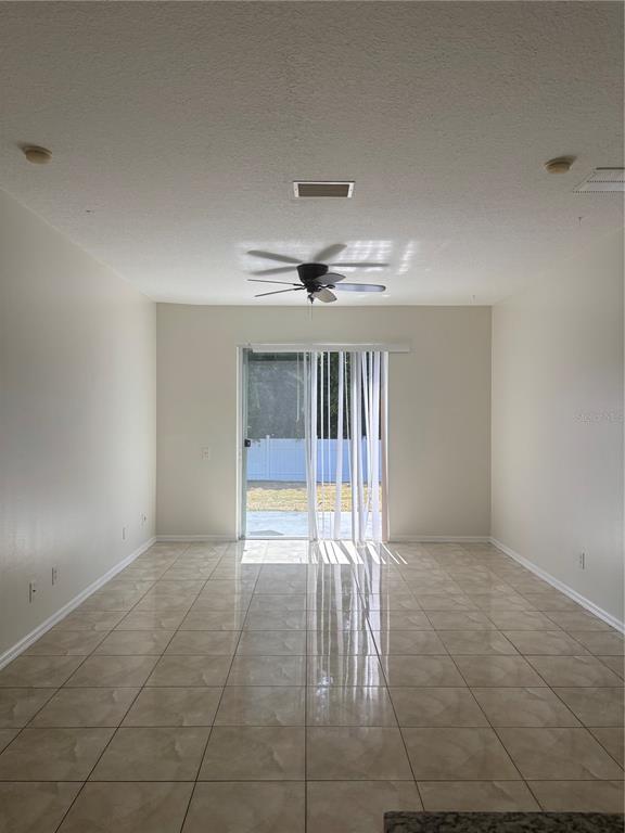 Building Photo - 10510 Beneva Dr