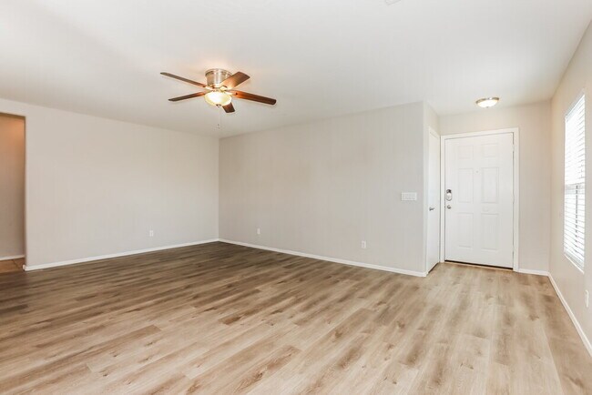 Foto del edificio - 2377 E San Manuel Rd