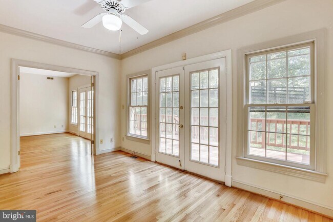 Building Photo - 13620 Canal Vista Ct