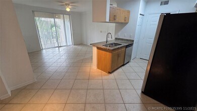 Building Photo - 6505 Emerald Dunes Dr