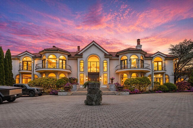 Foto del edificio - 142 Hoover Dr