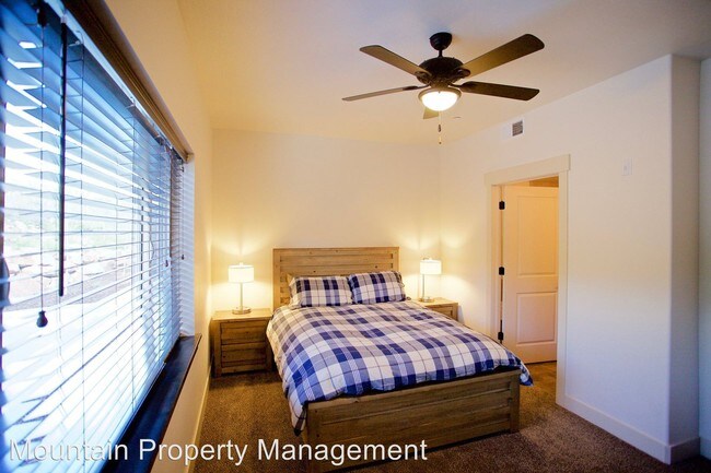Foto del edificio - 3 br, 2 bath House - 5461 N. Luge Lane #2203