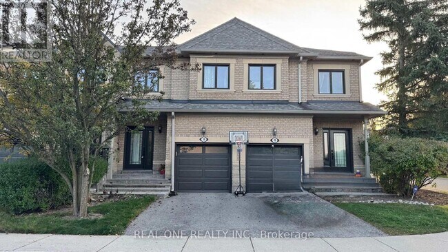 Photo du bâtiment - 2250 Rockingham Dr