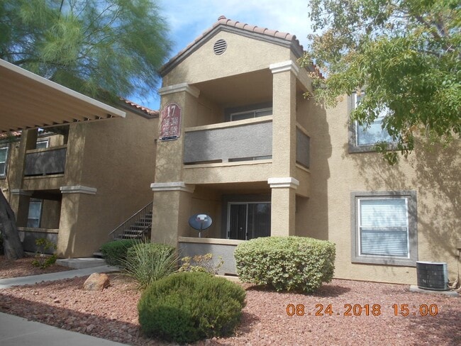 Building Photo - 1 Bedroom Remodeled located in Latigo!