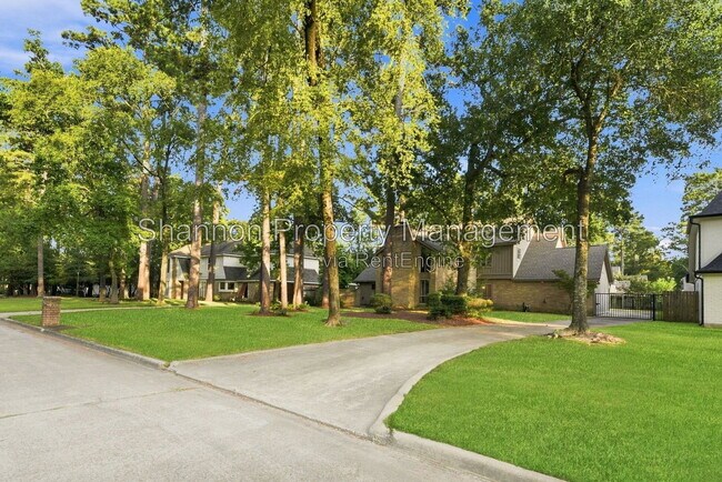 Building Photo - 6307 Jadecrest Dr