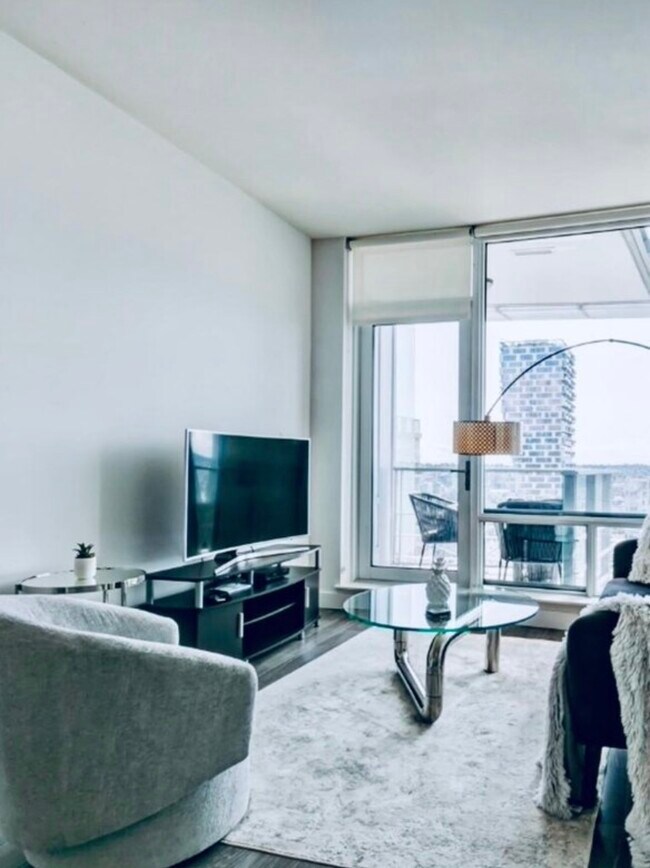 Photo du bâtiment - 1283 Howe St