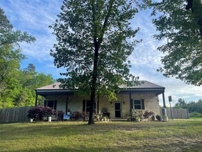 Building Photo - 5224 Old Israel Rd