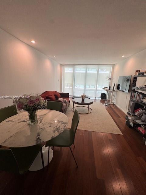 Foto del edificio - 1601 West Ave