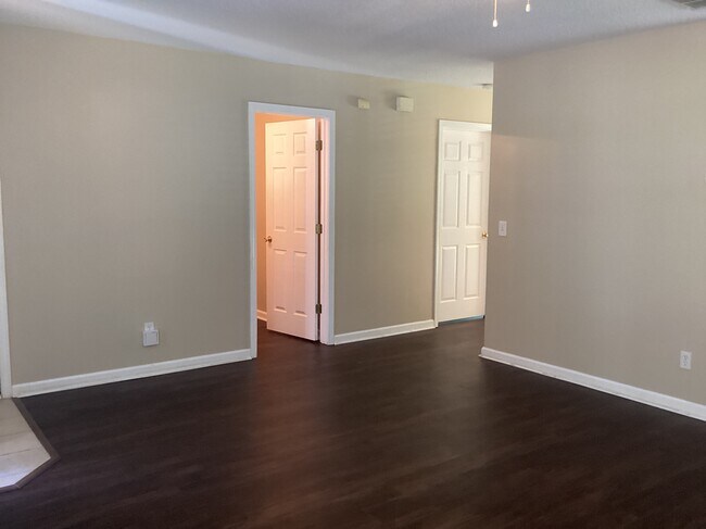 Building Photo - 259 Stoney Crossing