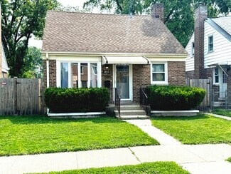 Building Photo - 805 Norfolk Ave