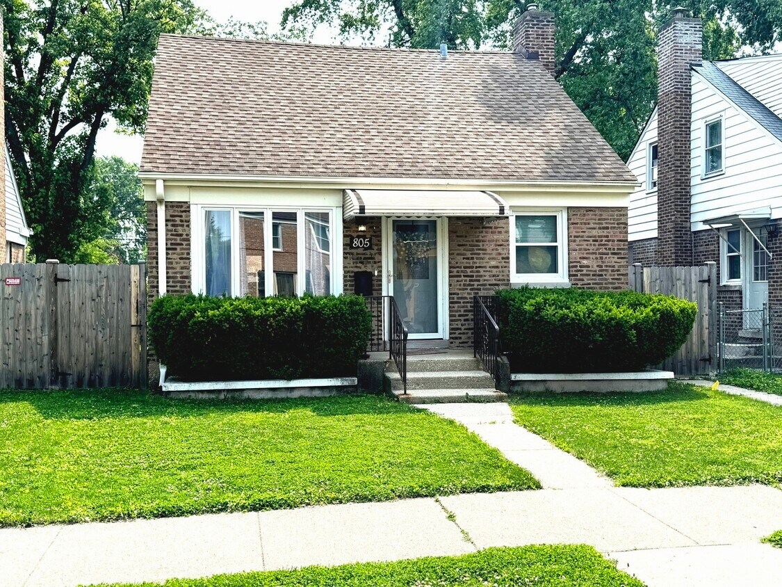 Foto principal - 805 Norfolk Ave