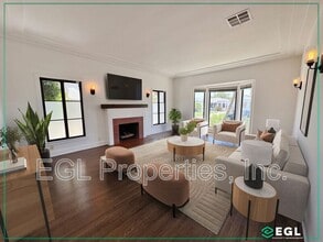 Building Photo - 3927 Degnan Blvd