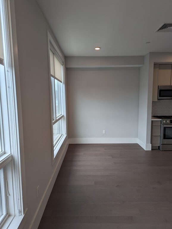 Foto del edificio - 3193 Washington St