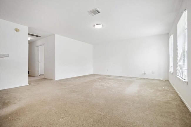 Foto del edificio - 15627 Haleys Landing Ln