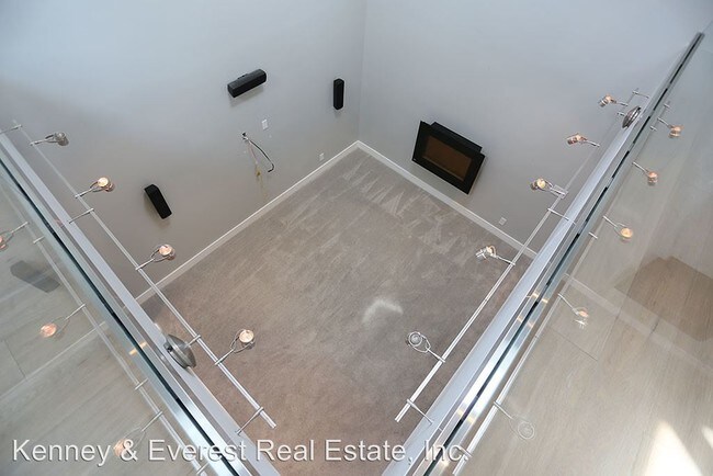 Building Photo - 4 br, 4 bath House - 2419 Franklin*