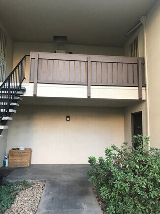 Building Photo - 3701 Colonial Dr
