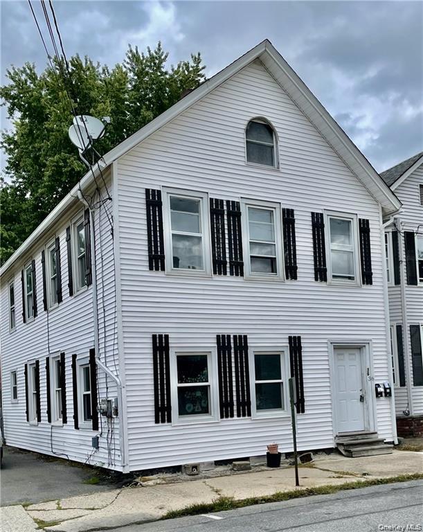 36 King St