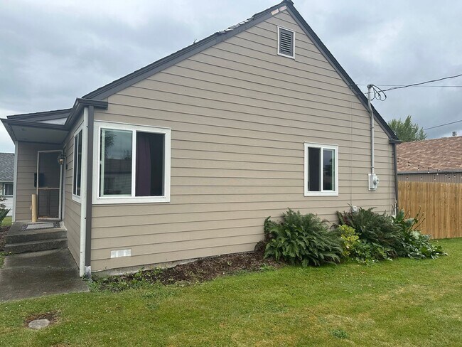 Foto del edificio - 2 bedroom home in Mount Vernon