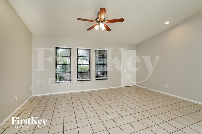 Foto del edificio - 3721 SW 6th Ave