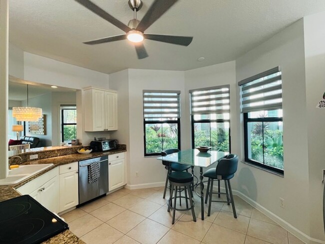 Building Photo - *** PELICAN MARSH*** 3BED / 2 BATH***GREAT...