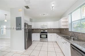 Building Photo - 3 br, 3 bath House - 1571 Seagrape Way # 1571