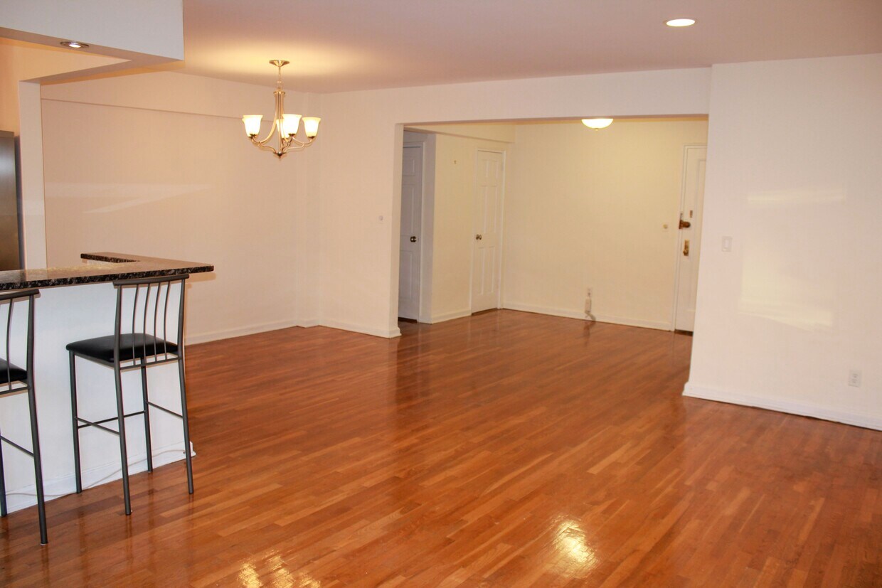 Foto del edificio - 180 E Hartsdale Ave