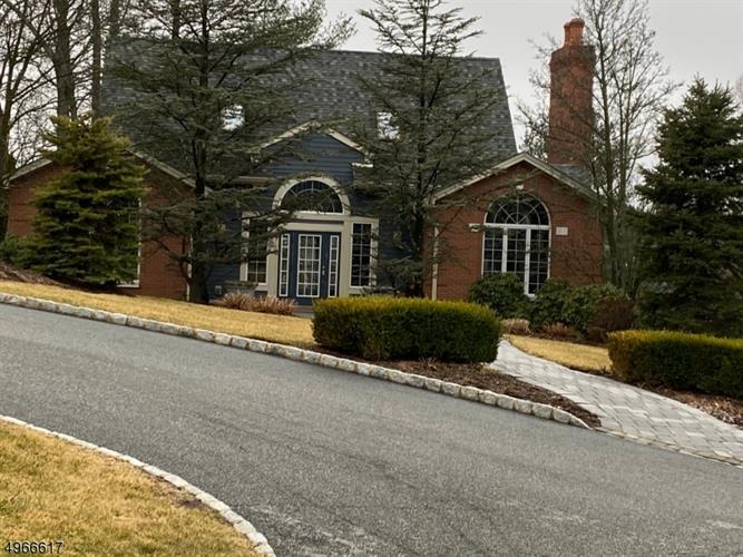 Foto del edificio - 294 Coventry Ct