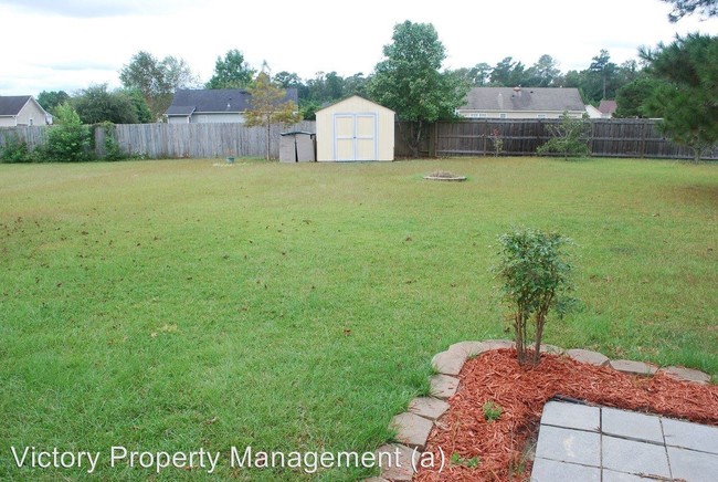 Building Photo - 3135 Memory Ln