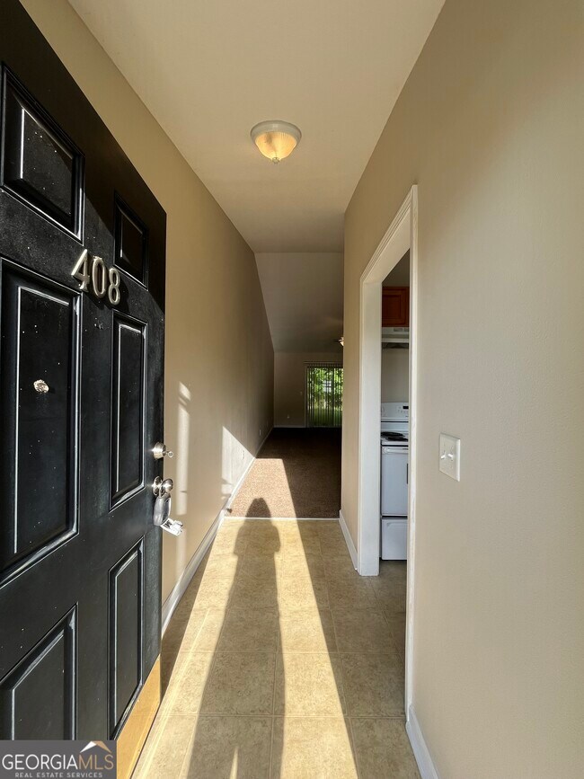 Foto del edificio - 408 E Lawnwood Ave