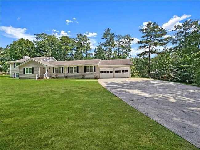 Building Photo - 5949 James Rd