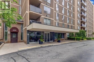 Building Photo - 2835-2835 Islington Ave