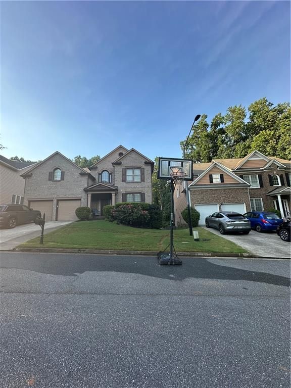 Foto del edificio - 608 Maple Grove Way