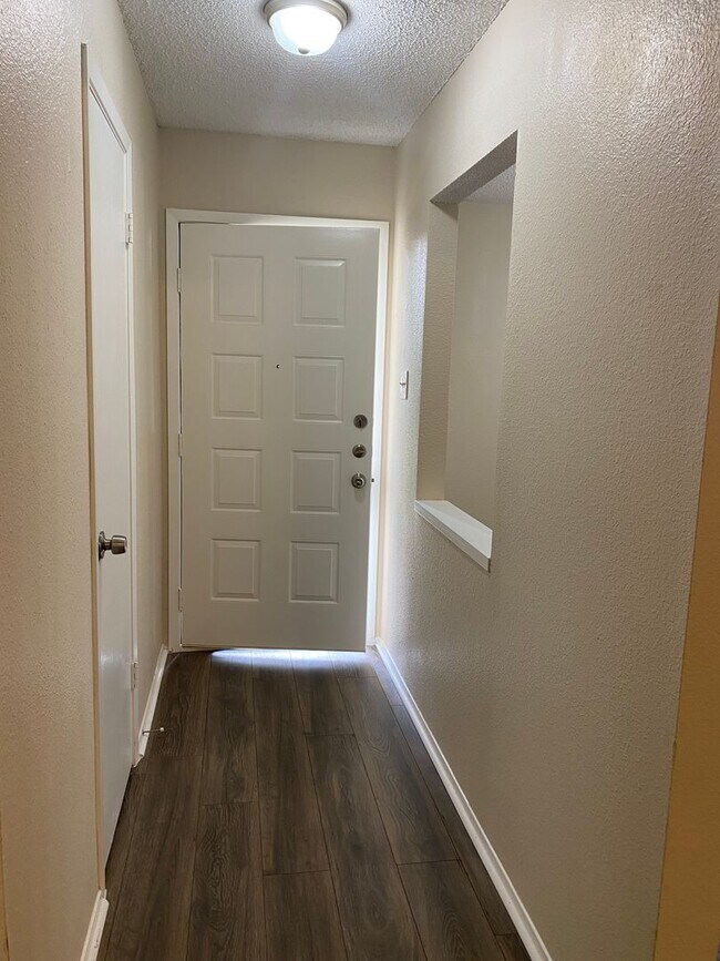 Foto del edificio - 12123 Stevens Ct