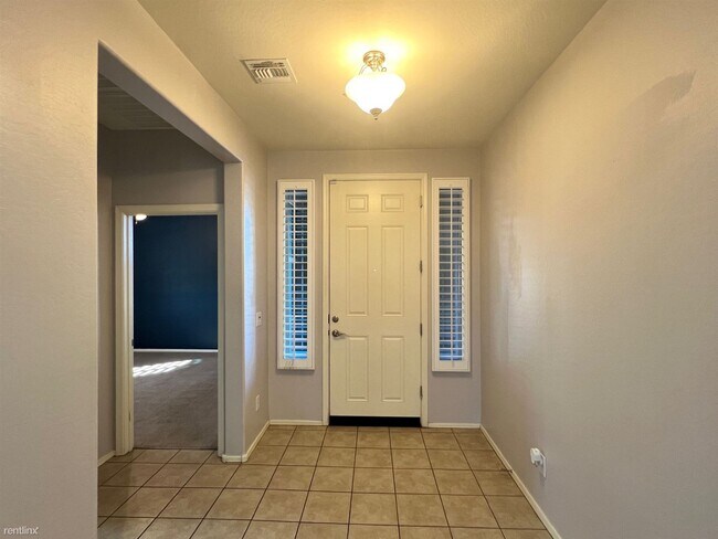 Building Photo - 3 br, 2.5 bath House - 16121 West Desert F...