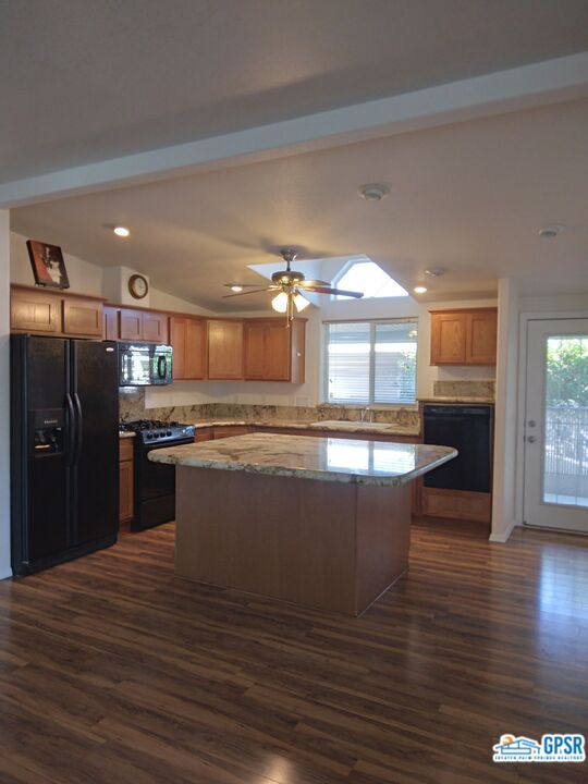 Foto del edificio - 73400 Indian Creek Way