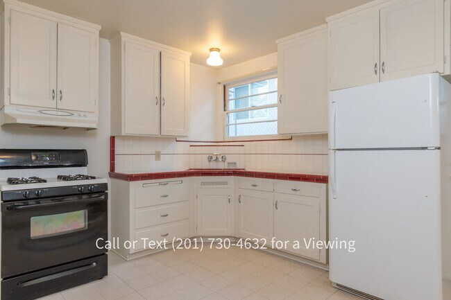 Foto del edificio - Nice 2 Bedroom, 1 Bath House, Pets OK