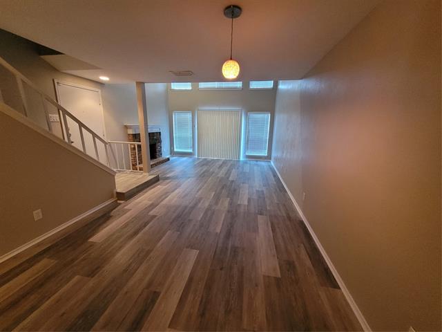 Building Photo - 15221 Berry Trail