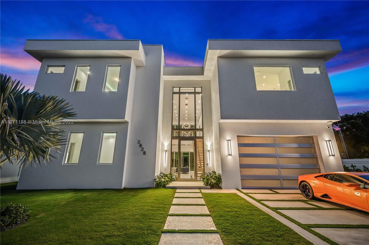 Foto principal - 2628 Marcinski Rd