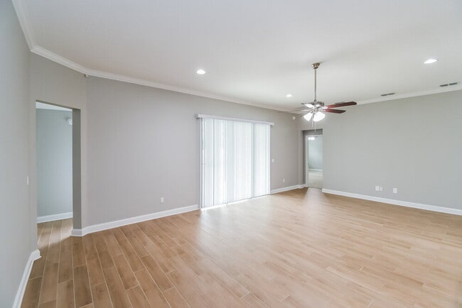 Building Photo - 11541 Paceys Pond Cir