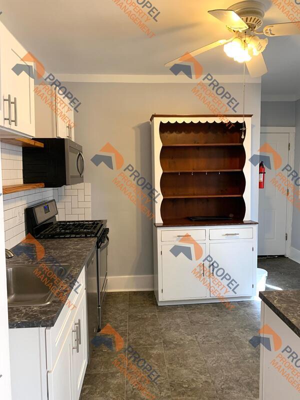 Foto del edificio - 1008 Wayburn St