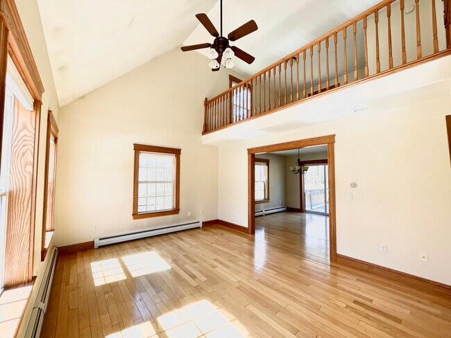 Foto del edificio - 9 Sergeant Ln